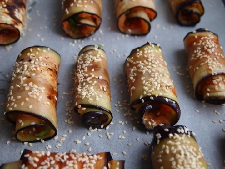 6 вкусных способов приготовить рулетики из баклажанов