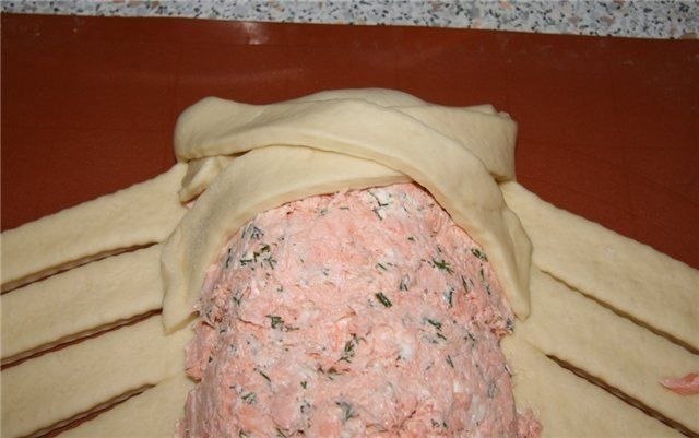 Пирог "Коса с форелью"