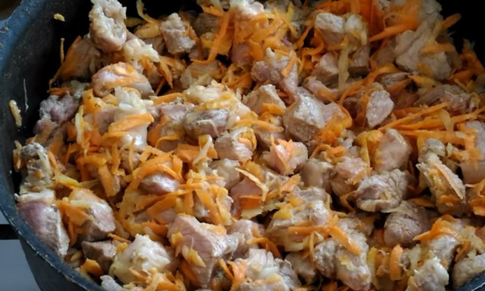 Гуляш из свинины как в столовой