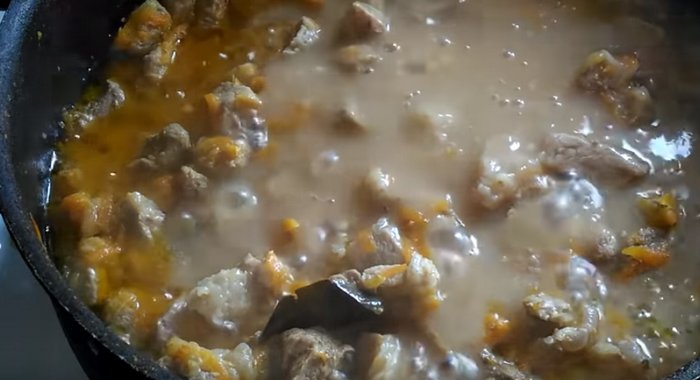 Гуляш из свинины как в столовой