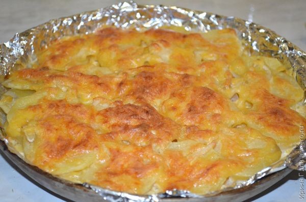 Картофель, запеченный с сыром