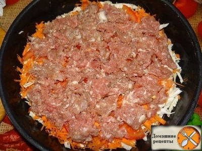 Заливной пирог с капустой и фаршем