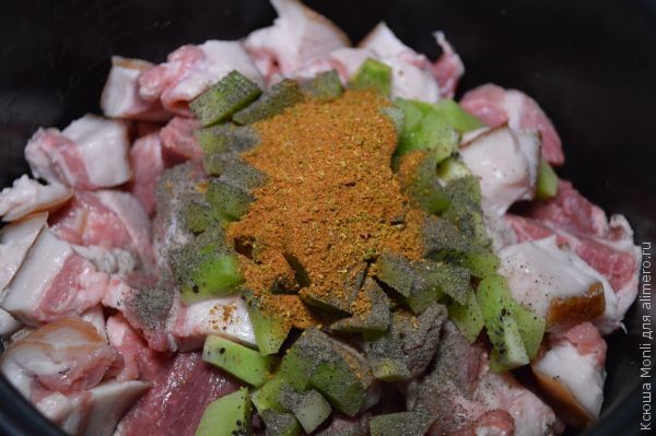 мясо с киви в мультиварке