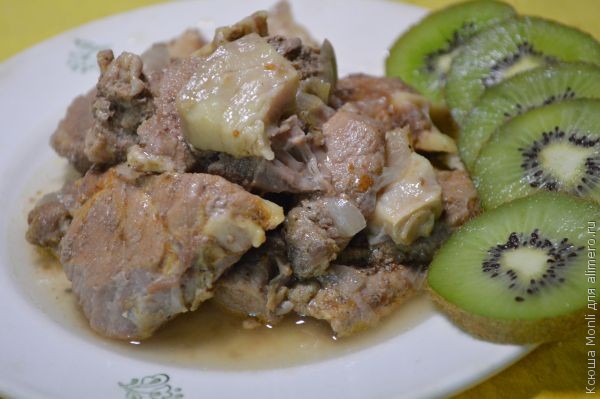 мясо с киви в мультиварке