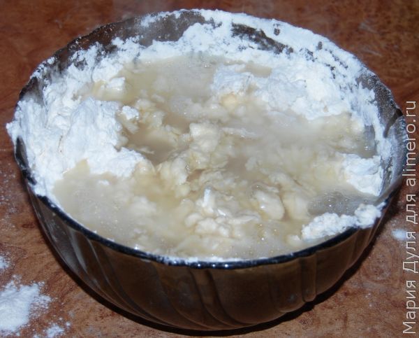 Золотистые пирожки с сардиной