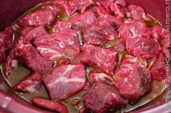 БЕФСТРОГАНОВ С МАКАРОНАМИ