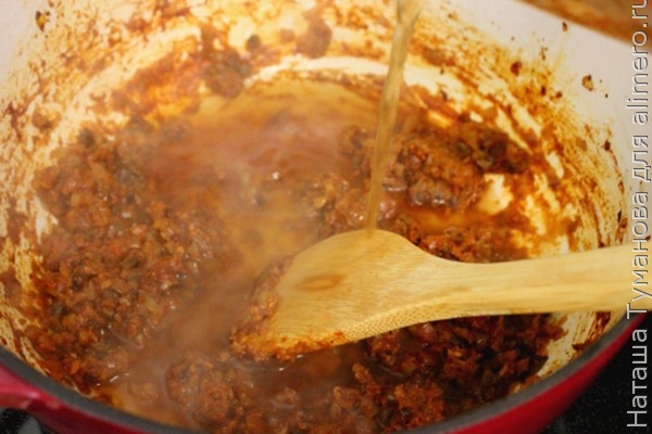 БЕФСТРОГАНОВ С МАКАРОНАМИ