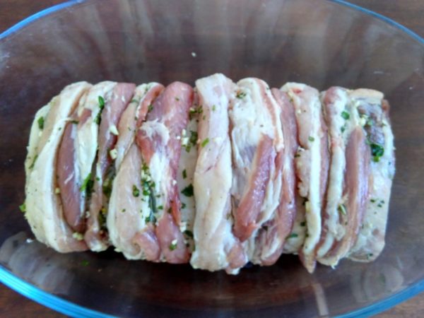 обвязать мясом